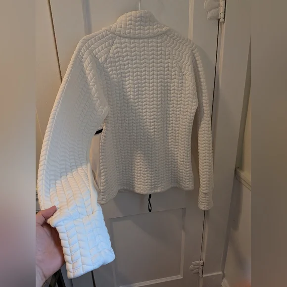 New Balance Women's Heatloft Athletic White Jacket - Size M - Picture 7 of 9